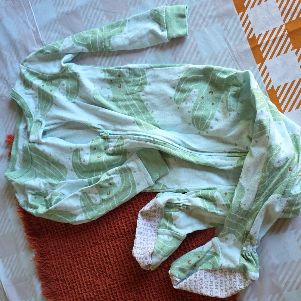 Carter's Light Green Cactus Pajama Set